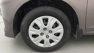 Used 2013 Honda Brio [2011-2016] S MT Petrol Manual tyres LEFT FRONT TYRE RIM VIEW