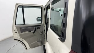 Used 2018 Mahindra Scorpio [2017-2020] S7 140 PS Diesel Manual interior LEFT REAR DOOR OPEN VIEW