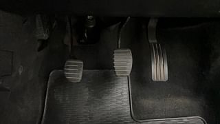Used 2021 Renault Duster [2020-2022] RXZ Turbo Petrol Petrol Manual interior PEDALS VIEW