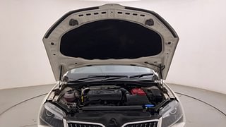 Used 2017 Skoda Superb [2016-2020] Style TSI MT Petrol Manual engine ENGINE & BONNET OPEN FRONT VIEW