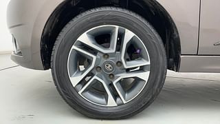 Used 2018 Tata Tigor [2017-2020] Revotron XZ(O) Petrol Manual tyres LEFT FRONT TYRE RIM VIEW