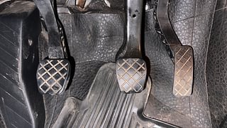 Used 2017 Skoda Superb [2016-2020] Style TSI MT Petrol Manual interior PEDALS VIEW