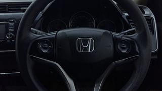 Used 2015 Honda City [2014-2017] V Diesel Diesel Manual top_features Airbags