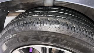 Used 2021 Honda Amaze 1.2 VX i-VTEC Petrol Manual tyres RIGHT REAR TYRE TREAD VIEW