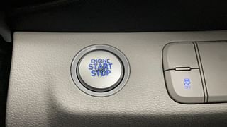 Used 2022 Hyundai Venue SX 1.2 Petrol Petrol Manual top_features Keyless start