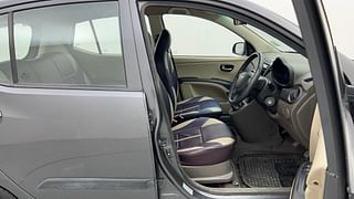 Used 2011 Hyundai i10 [2010-2016] Magna Petrol Petrol Manual interior RIGHT SIDE FRONT DOOR CABIN VIEW