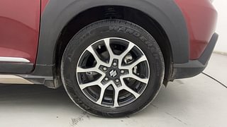 Used 2022 Maruti Suzuki XL6 Alpha Plus AT Dual Tone Petrol Automatic tyres RIGHT FRONT TYRE RIM VIEW