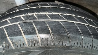 Used 2021 Honda Amaze 1.2 S i-VTEC Petrol Manual tyres RIGHT REAR TYRE TREAD VIEW