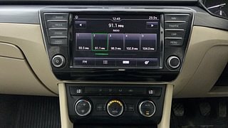 Used 2017 Skoda Superb [2016-2020] Style TSI MT Petrol Manual interior MUSIC SYSTEM & AC CONTROL VIEW