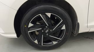 Used 2021 Hyundai Verna SX Opt Petrol Petrol Manual tyres LEFT FRONT TYRE RIM VIEW
