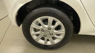 Used 2017 Tata Tiago [2016-2020] Revotron XZ Petrol Manual tyres RIGHT REAR TYRE RIM VIEW