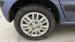 Used 2014 Hyundai Santro Xing [2007-2014] GLS Petrol Manual tyres RIGHT REAR TYRE RIM VIEW