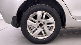 Used 2013 Maruti Suzuki Swift Dzire ZDI Diesel Manual tyres RIGHT REAR TYRE RIM VIEW