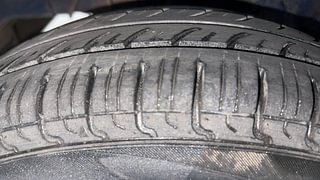 Used 2017 Hyundai Eon [2011-2018] Era Petrol Manual tyres RIGHT REAR TYRE TREAD VIEW