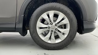 Used 2014 Honda CR-V [2013-2018] 2.4 AT Petrol Automatic tyres RIGHT FRONT TYRE RIM VIEW