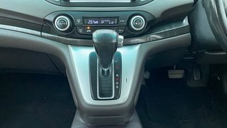 Used 2014 Honda CR-V [2013-2018] 2.4 AT Petrol Automatic interior GEAR  KNOB VIEW