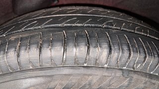 Used 2012 Hyundai i10 [2010-2016] Sportz AT Petrol Petrol Automatic tyres LEFT REAR TYRE TREAD VIEW