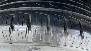 Used 2014 Honda CR-V [2013-2018] 2.4 AT Petrol Automatic tyres LEFT REAR TYRE TREAD VIEW