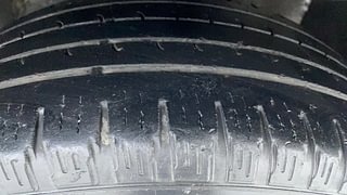 Used 2014 Honda CR-V [2013-2018] 2.4 AT Petrol Automatic tyres RIGHT FRONT TYRE TREAD VIEW