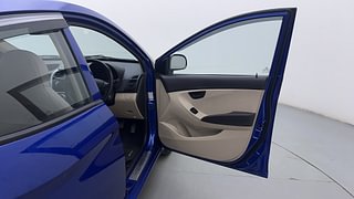 Used 2017 Hyundai Eon [2011-2018] Era Petrol Manual interior RIGHT FRONT DOOR OPEN VIEW