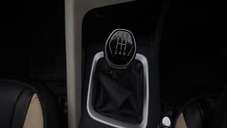 Used 2021 Nissan Magnite XL Turbo Petrol Manual interior GEAR  KNOB VIEW