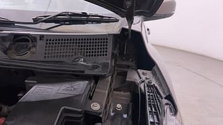 Used 2021 Nissan Magnite XL Turbo Petrol Manual engine ENGINE LEFT SIDE HINGE & APRON VIEW