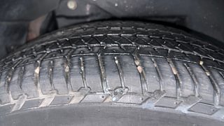 Used 2018 Mahindra XUV500 [2018-2021] W7 AT Diesel Automatic tyres RIGHT REAR TYRE TREAD VIEW