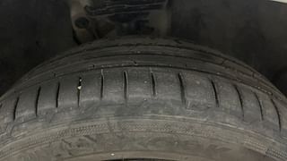 Used 2020 skoda Karoq Style AT Petrol Automatic tyres RIGHT FRONT TYRE TREAD VIEW