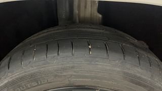 Used 2020 skoda Karoq Style AT Petrol Automatic tyres RIGHT REAR TYRE TREAD VIEW