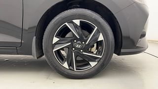 Used 2020 Hyundai Verna SX Opt Diesel Diesel Manual tyres RIGHT FRONT TYRE RIM VIEW
