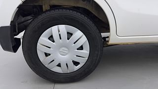 Used 2016 Maruti Suzuki Alto 800 [2016-2019] VXI (O) Petrol Manual tyres RIGHT REAR TYRE RIM VIEW