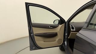 Used 2010 Hyundai i20 [2008-2012] Sportz 1.2 Petrol Manual interior LEFT FRONT DOOR OPEN VIEW
