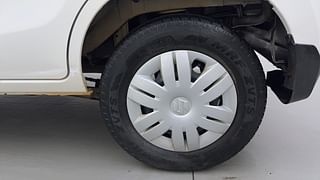 Used 2016 Maruti Suzuki Alto 800 [2016-2019] VXI (O) Petrol Manual tyres LEFT REAR TYRE RIM VIEW