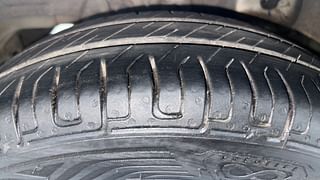Used 2018 Hyundai Eon [2011-2018] Magna + (O) 1.0 Petrol Manual tyres RIGHT REAR TYRE TREAD VIEW