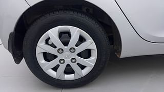Used 2018 Hyundai Eon [2011-2018] Magna + (O) 1.0 Petrol Manual tyres RIGHT REAR TYRE RIM VIEW