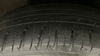 Used 2016 Volkswagen Ameo [2016-2020] Comfortline 1.2L (P) Petrol Manual tyres RIGHT FRONT TYRE TREAD VIEW