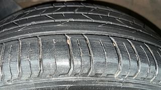 Used 2023 Hyundai New i20 Asta (O) 1.2 MT Petrol Manual tyres LEFT FRONT TYRE TREAD VIEW