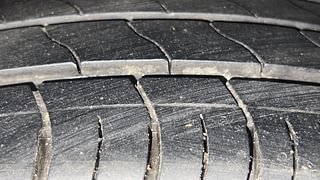Used 2022 Maruti Suzuki Baleno [2019-2022] Delta Petrol Petrol Manual tyres RIGHT REAR TYRE TREAD VIEW