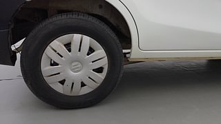 Used 2016 Maruti Suzuki Alto 800 [2012-2016] Vxi Petrol Manual tyres RIGHT REAR TYRE RIM VIEW