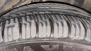 Used 2014 Honda Amaze 1.2L EX Petrol Manual tyres LEFT REAR TYRE TREAD VIEW