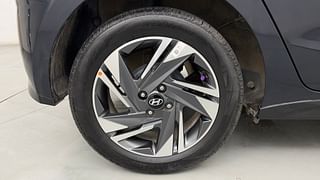 Used 2023 Hyundai New i20 Asta (O) 1.2 MT Petrol Manual tyres RIGHT REAR TYRE RIM VIEW