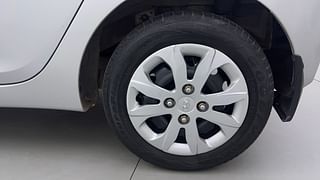 Used 2018 Hyundai Eon [2011-2018] Magna + (O) 1.0 Petrol Manual tyres LEFT REAR TYRE RIM VIEW