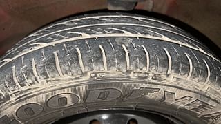 Used 2014 Maruti Suzuki Alto 800 [2012-2016] Vxi Petrol Manual tyres LEFT FRONT TYRE TREAD VIEW