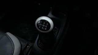 Used 2012 Maruti Suzuki Wagon R 1.0 [2010-2019] LXi Petrol Manual interior GEAR  KNOB VIEW