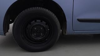 Used 2012 Maruti Suzuki Wagon R 1.0 [2010-2019] LXi Petrol Manual tyres LEFT FRONT TYRE RIM VIEW