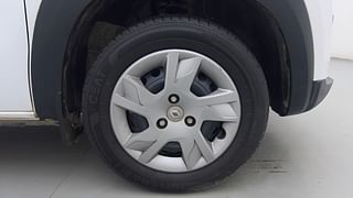 Used 2021 renault Kwid 1.0 RXT Opt Petrol Manual tyres RIGHT FRONT TYRE RIM VIEW
