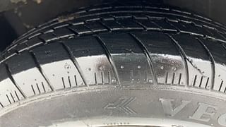 Used 2015 Maruti Suzuki Ritz [2012-2017] Zdi Diesel Manual tyres LEFT FRONT TYRE TREAD VIEW