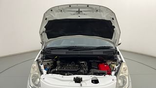 Used 2015 Maruti Suzuki Ritz [2012-2017] Zdi Diesel Manual engine ENGINE & BONNET OPEN FRONT VIEW