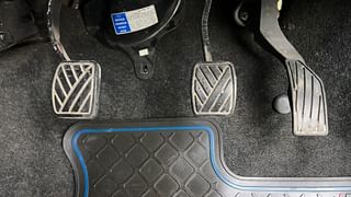 Used 2015 Maruti Suzuki Ritz [2012-2017] Zdi Diesel Manual interior PEDALS VIEW