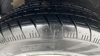 Used 2015 Maruti Suzuki Ritz [2012-2017] Zdi Diesel Manual tyres RIGHT REAR TYRE TREAD VIEW